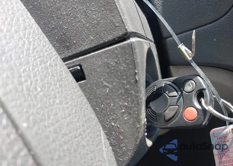 2011 Ford Fusion S из США, поврежденный, VIN 3FAHP0GA7BR296365